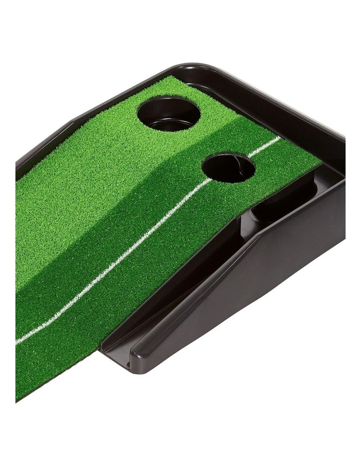 Decathlon | Putting mat with ball return image 5