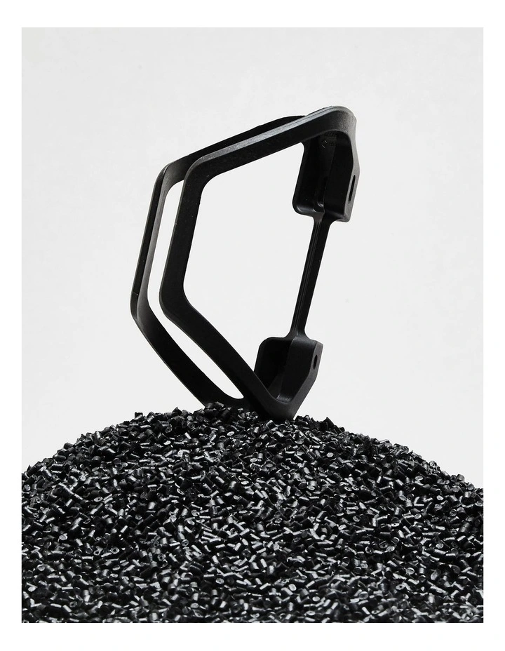 Decathlon | Frame-mounted bottle cage with side opening for a 380ml bottle. image 6