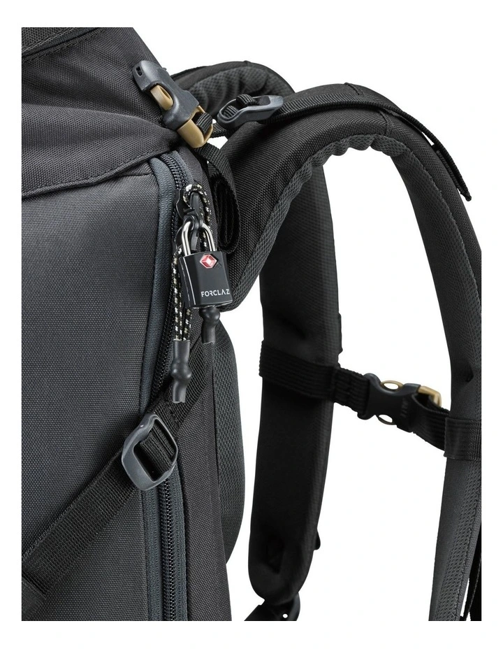 Decathlon | Travel Backpack Padlocks w/ Keys 2-pack - smoked black / 8577797 image 7
