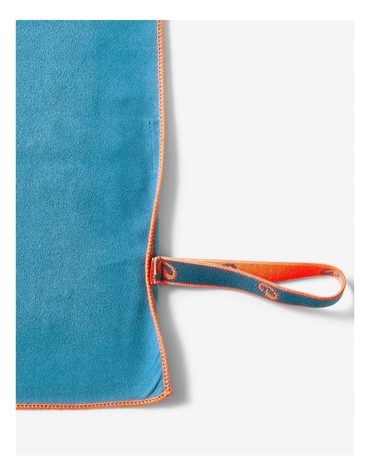 Decathlon | Swimming Microfibre Towel Size XL 110 x 175 cm - Blue image 4