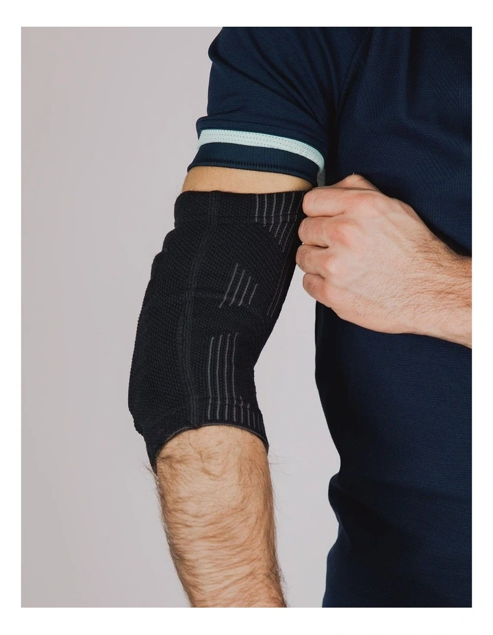 Decathlon | Kipsta Futsal Protective Elbow Pads Black image 2