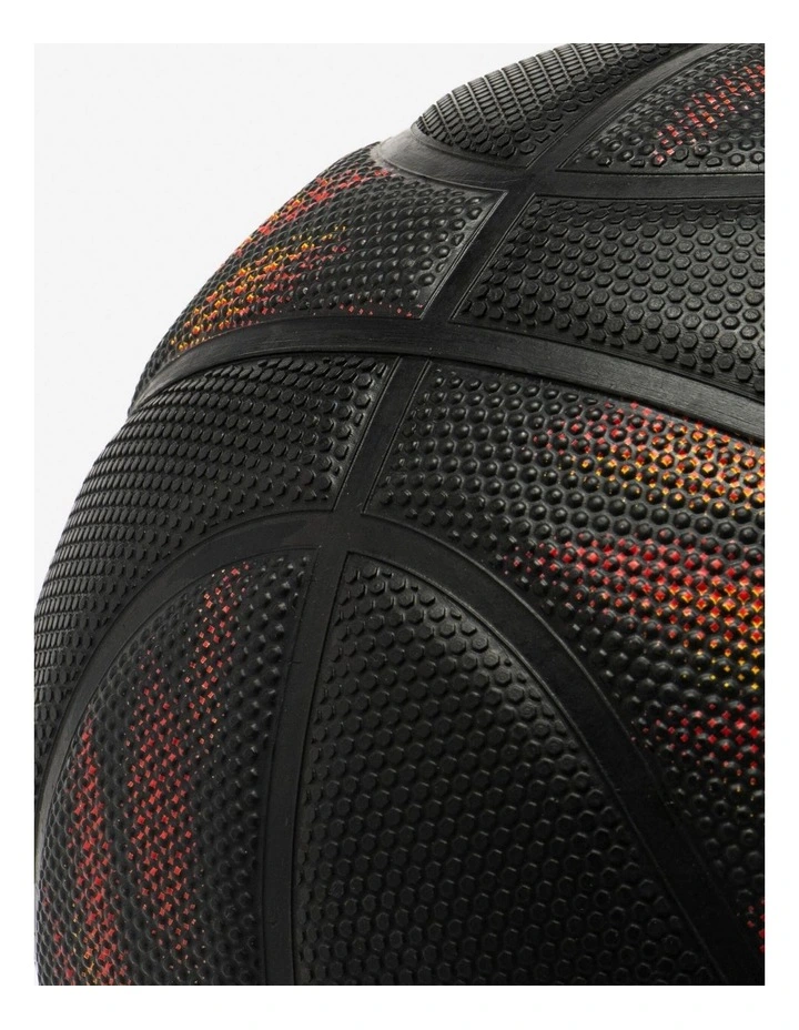 Decathlon | Size 5 Basketball Resist R500 - Black/Orange image 5