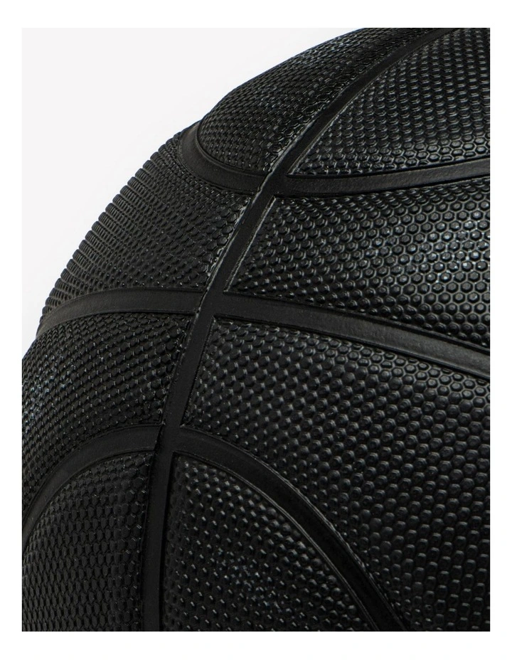 Decathlon | Size 7 Basketball Resist R500 - Black image 5