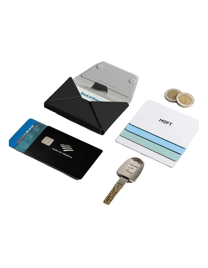 Moft Trackable Field Wallet With Stand 8-Card MagSafe Apple Find My Jet Black image 4