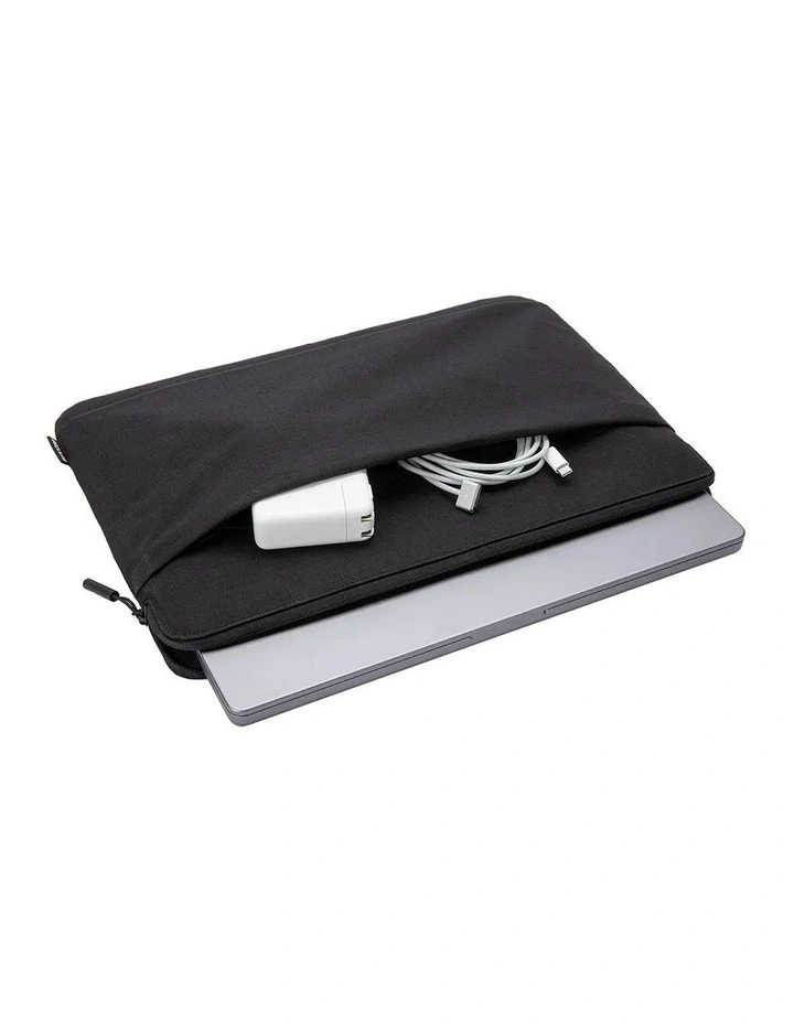Incase Go Sleeve for 16 inch Laptop - Black [INMB100744-BLK] image 5