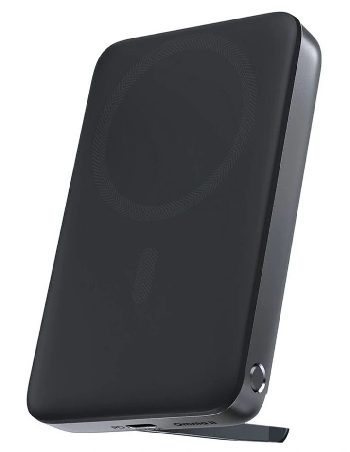AUKEY PB-MS06 MagFusion 10000mAh Qi2 Magnetic Wireless Charging Power Bank image 1
