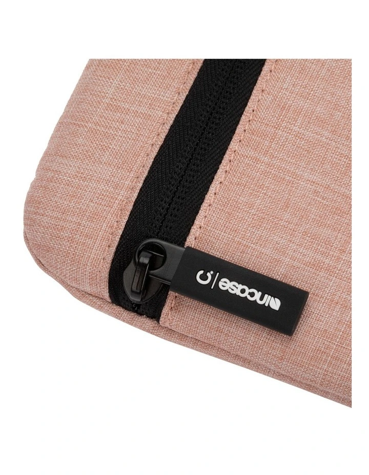 Incase Carry Sleeve for 13 inch Laptop - Pink [INOM100675-BLP] image 5