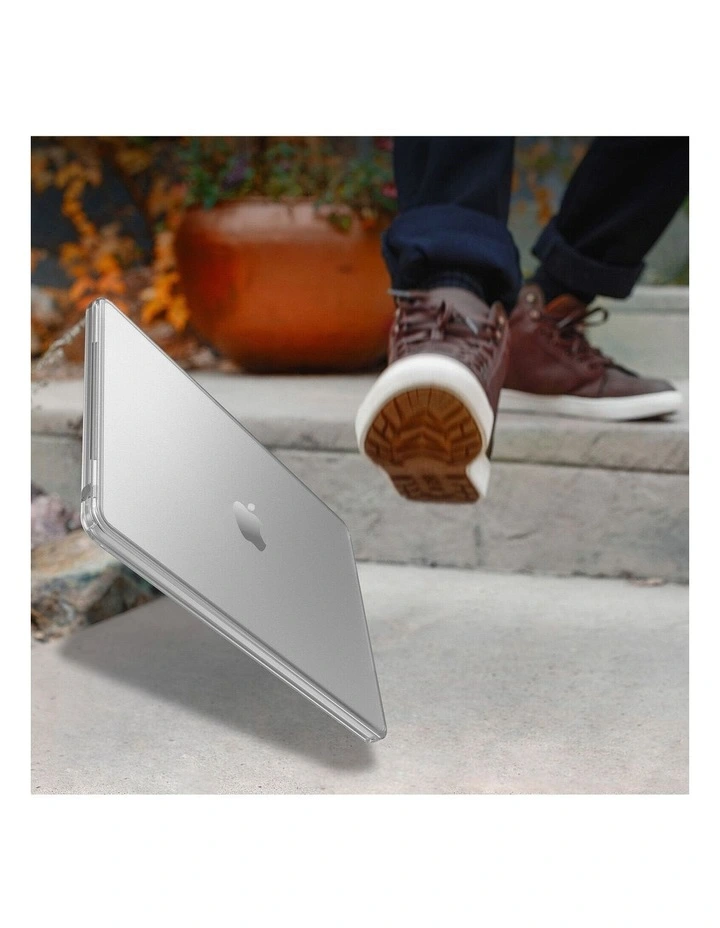 Lumen Series Case for MacBook Air 13\" M2/M3 in Clear image 2