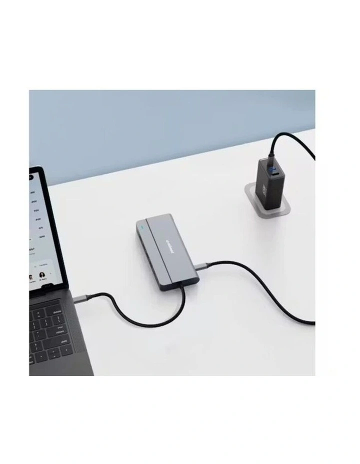 mbeat Elite X14 Triple 4K Display Multi-Port USB-C Hub - Grey image 3