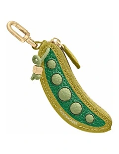 The SABRMOJI Vegetable Charm in Snap Peas