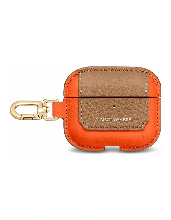 The AirPods Pro 3 Case Charm in Manhattan Sandstone image 1