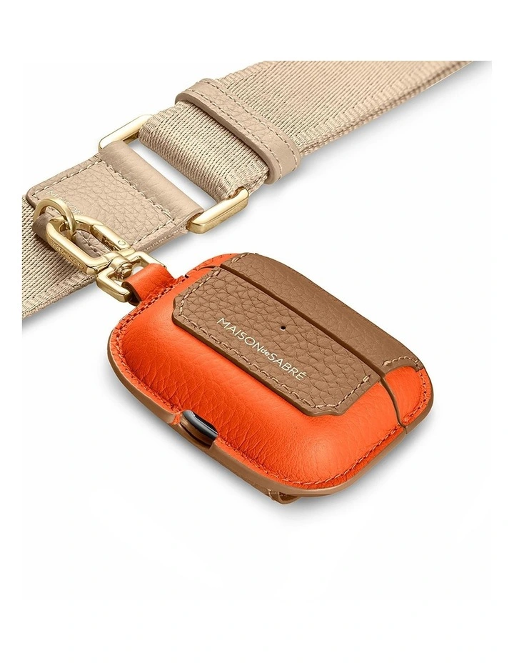The AirPods Pro 3 Case Charm in Manhattan Sandstone image 2