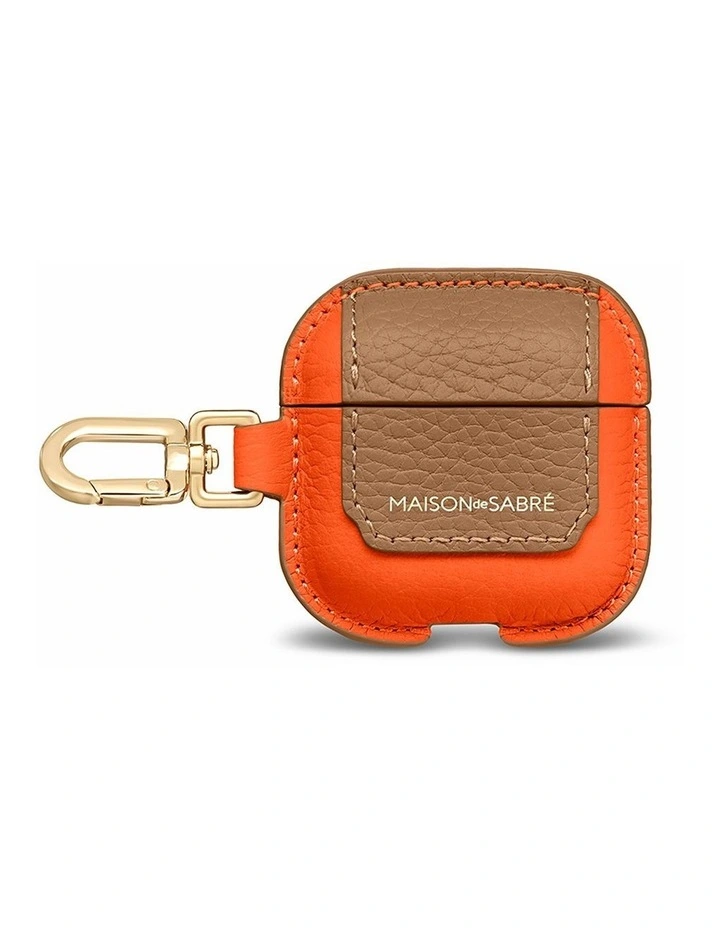 The AirPods 4 Case Charm in Manhattan Sandstone image 1