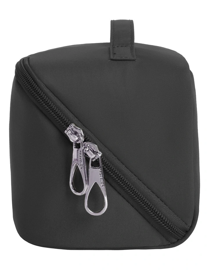 180 Travel Toiletry Case in Black image 3