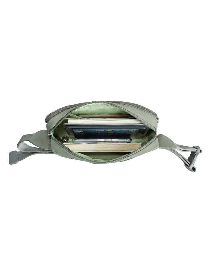 Roam Anti-Theft XL Belt Bag in Moss image 4