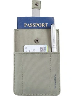 RFID Blocking Pull-Up Passport Holder in Moss