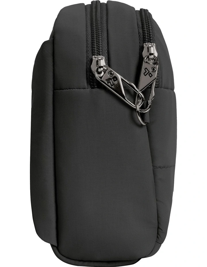 Roam Anti-Theft XL Belt Bag in Black image 3