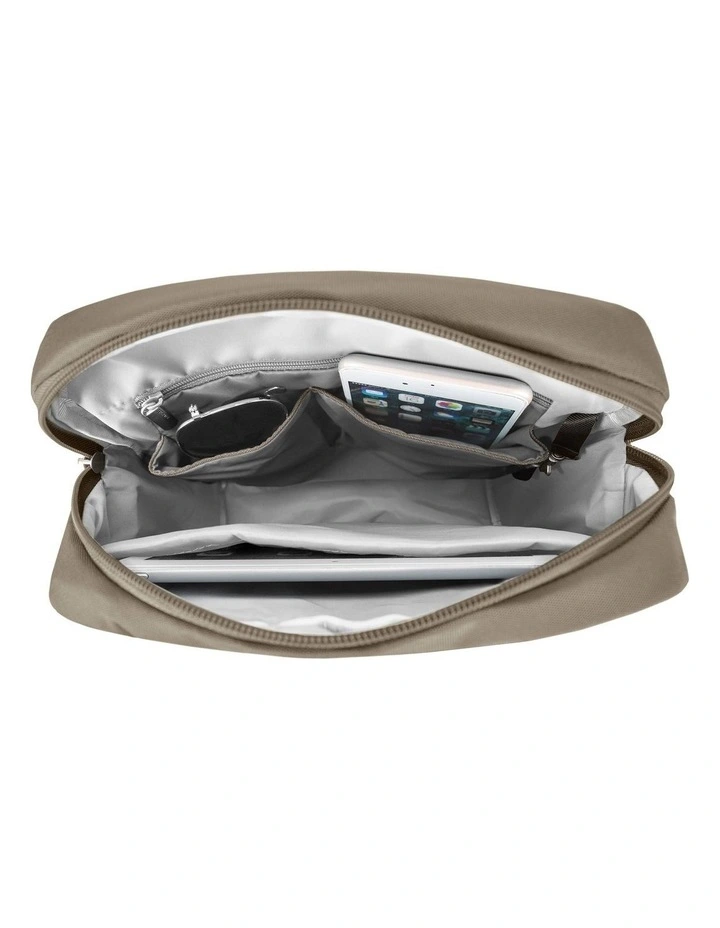 Classic Anti-Theft Tablet Medium Tour Bag in Nutmeg image 4