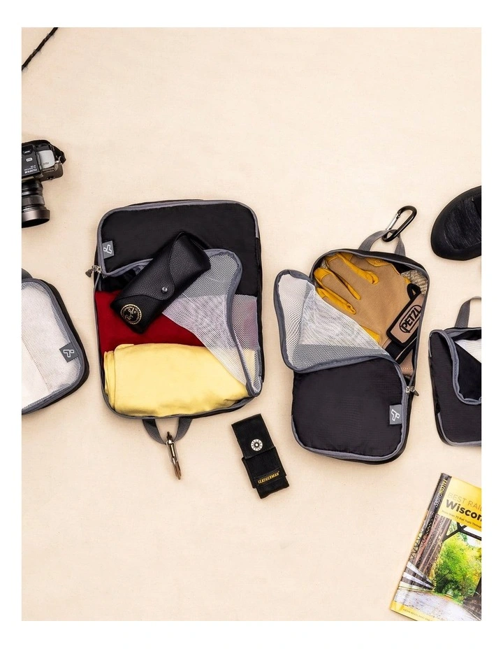 Set of 4 Packing Organizers in Bold image 2