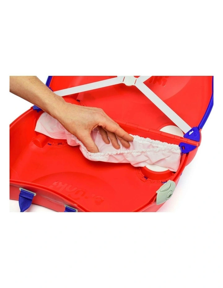Glide Ride-on Luggage - Frank the Firetruck image 2