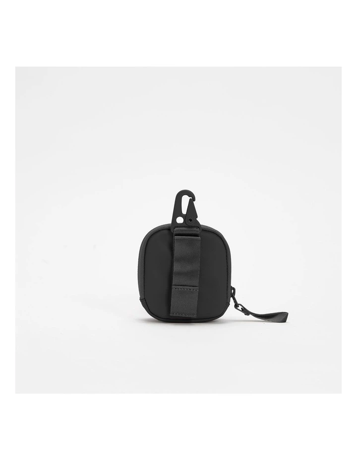 A.R.C. Compact Pouch INCO400720-BLK in Black image 2