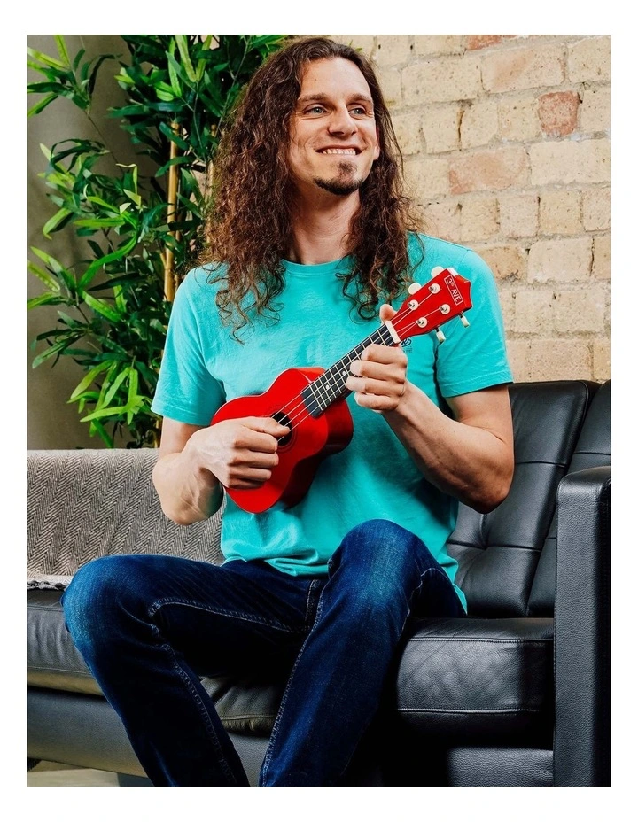 3rd Avenue Soprano Ukulele - Red image 2