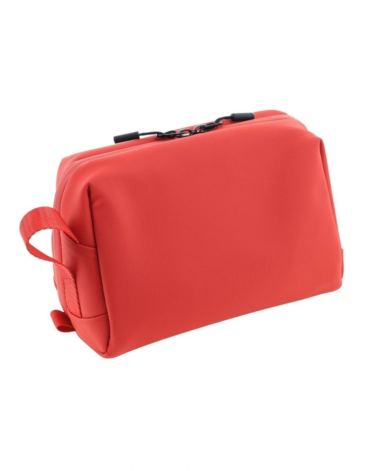 Pierre Cardin Travel Wash Bag in Red image 4