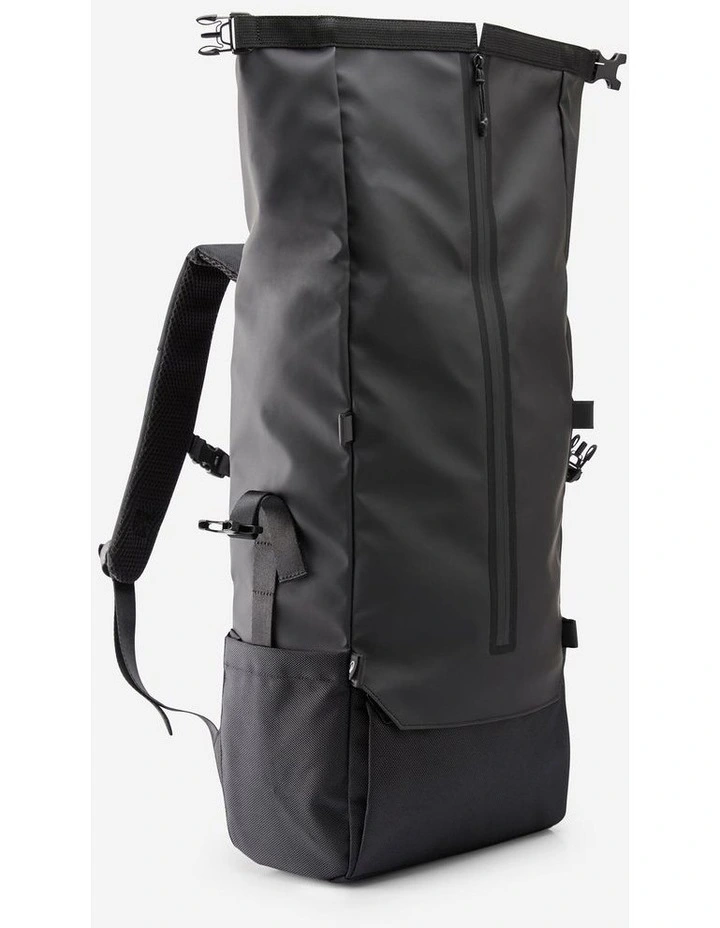 Decathlon | 29L Backpack Rolltop with Laptop Pocket image 2