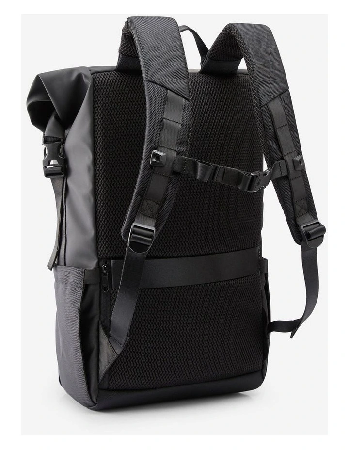 Decathlon | 29L Backpack Rolltop with Laptop Pocket image 5