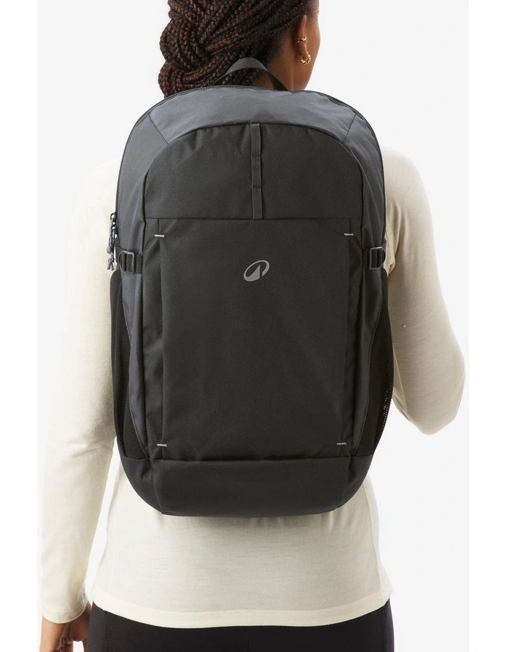 Decathlon | Hiking backpack 27 L, Arpenaz 100 - Grey image 2