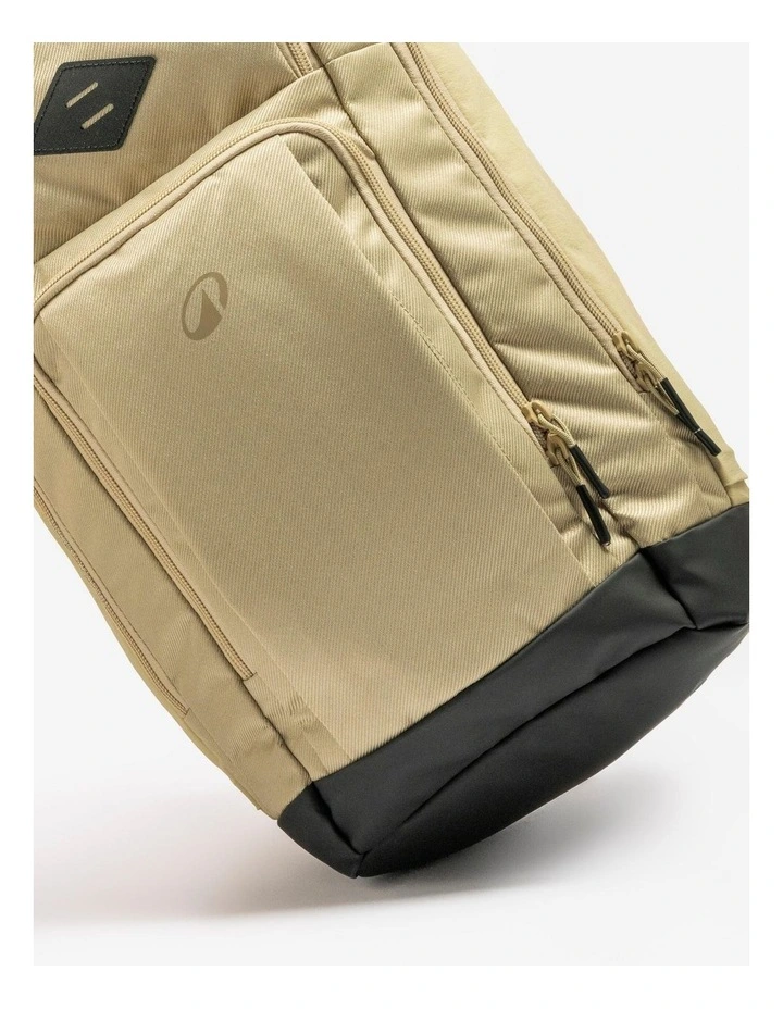 Decathlon | Quechua Laptop Backpack Escape 500 Hiking 32L Beige image 5
