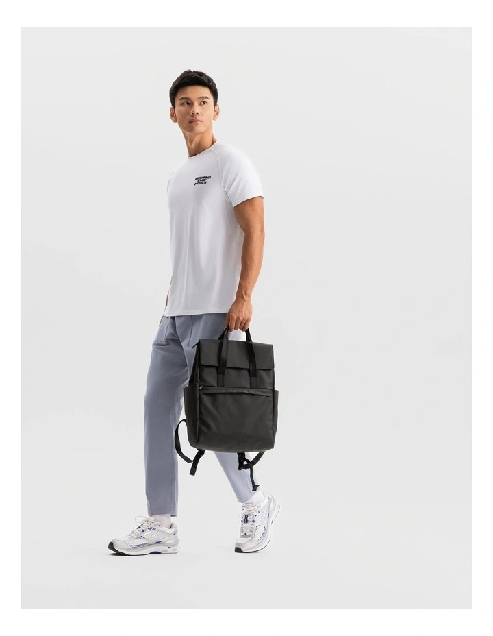 Decathlon | 15 L water repellent backpack with laptop compartment image 2