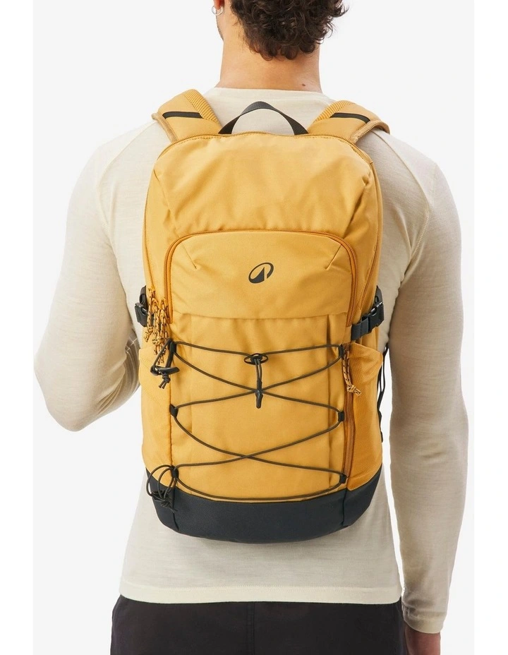 Decathlon | Arpenaz 500 20L hiking backpack - Yellow image 3