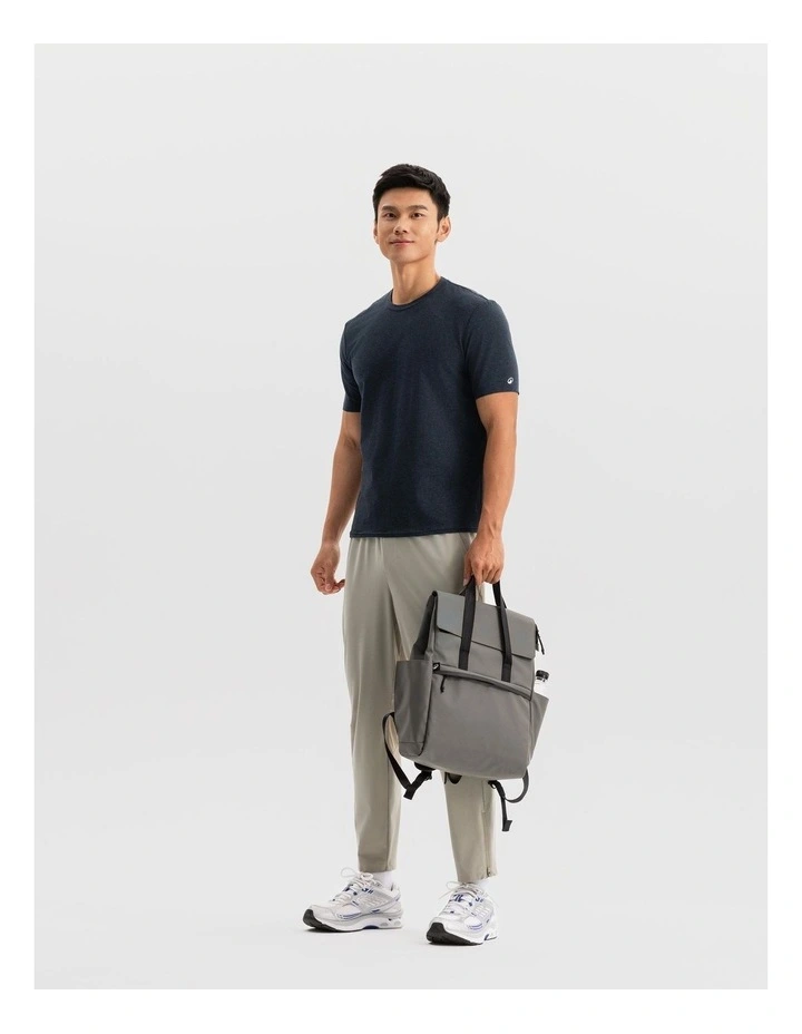 Decathlon | 15 L water repellent backpack with laptop compartment image 2