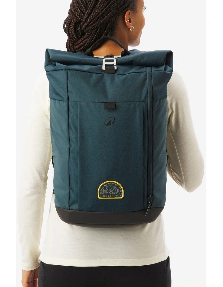 Decathlon | Hiking backpack 23 L, Escape 500 Rolltop - Green image 2