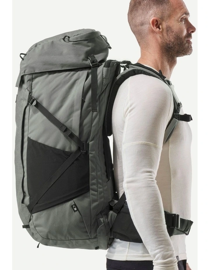 Decathlon | MENS TRAVEL TREKKING 70 L BACKPACK TRAVEL 900 WITH SUITCASE OPENING image 4
