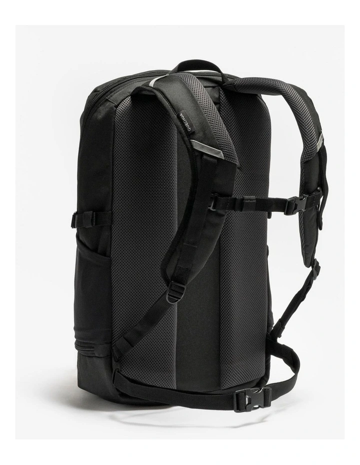 Decathlon | Hiking Backpack Arpenaz 500 30L - Black image 4