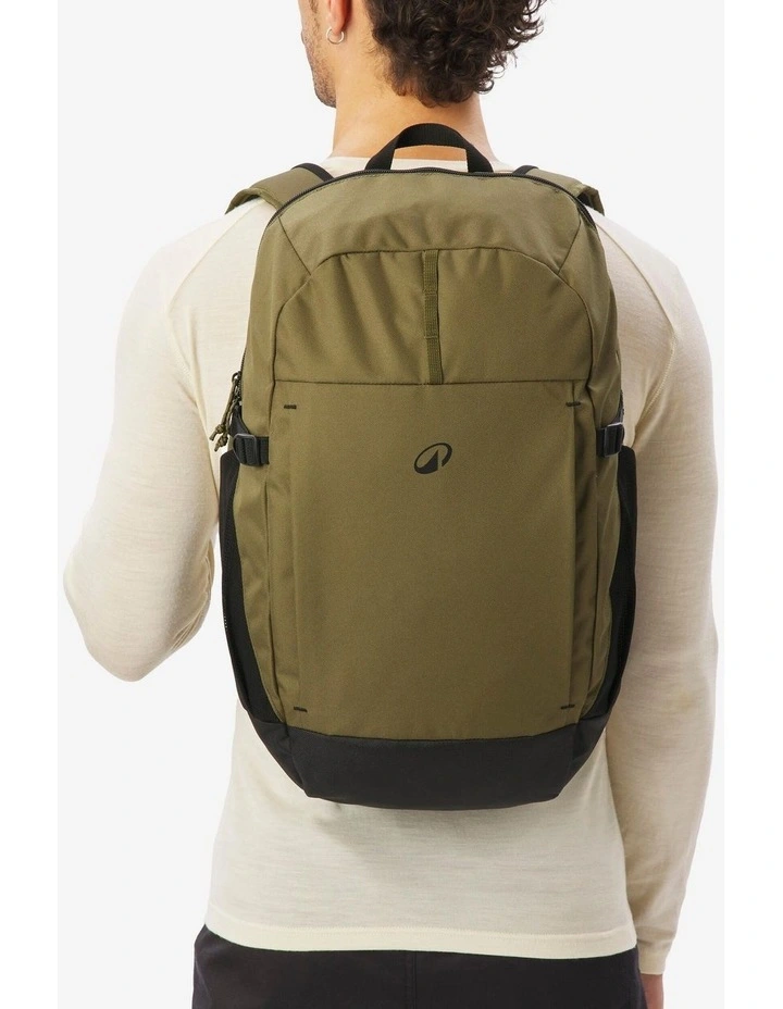 Decathlon | Hiking backpack 27 L, Arpenaz 100 - Green image 3
