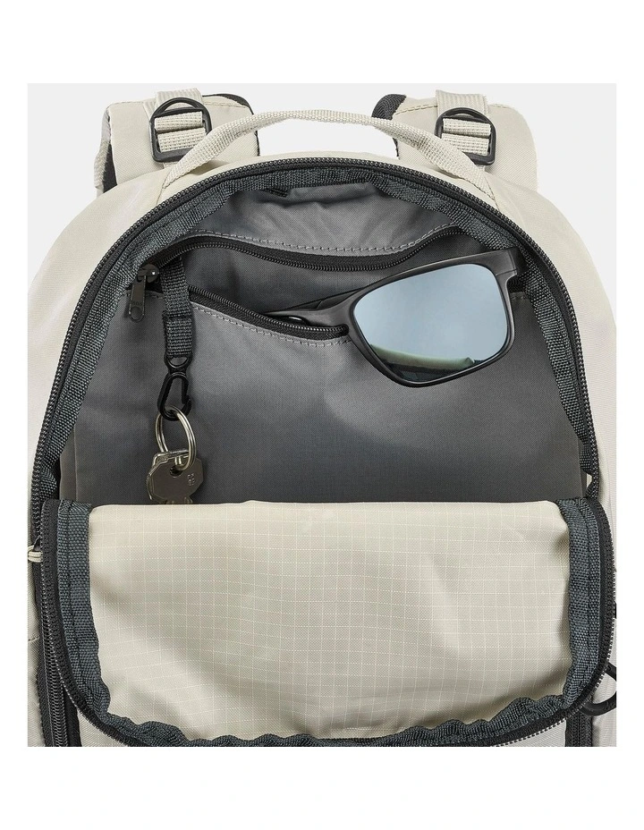 Decathlon | Quechua Hiking Backpack MH100 20L Beige image 7