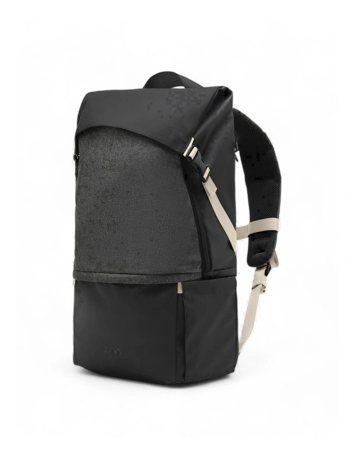Decathlon | 25L Urban Backpack - Black image 1
