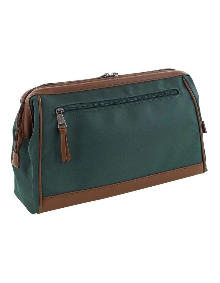 Pierre Cardin Euro Toiletry Bag in Olive image 3