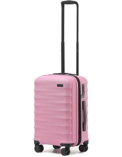 Interstellar 2.0 53cm Small Hard Carry On - Fuchsia
