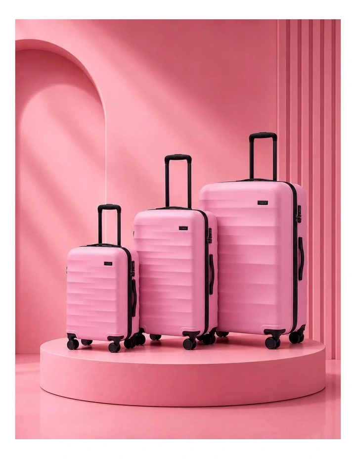 Interstellar 2.0 Hard Suitcase 3 Piece Set - Fuchsia image 7