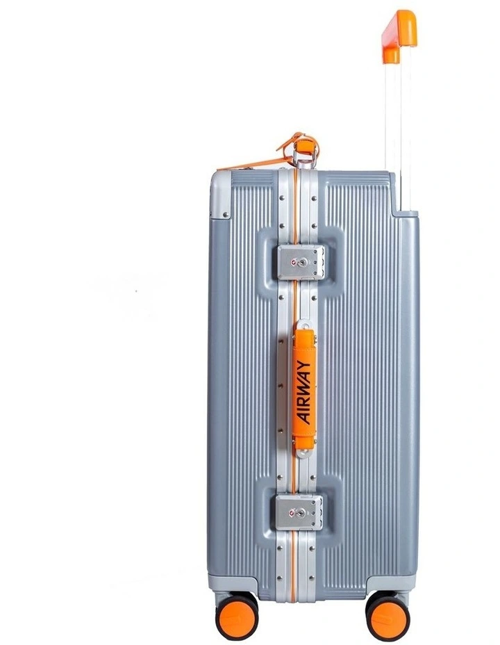 AIRWAY Voyager Plus - 24 Inch Aluminium Check-In Luggage 65L - Silver image 4