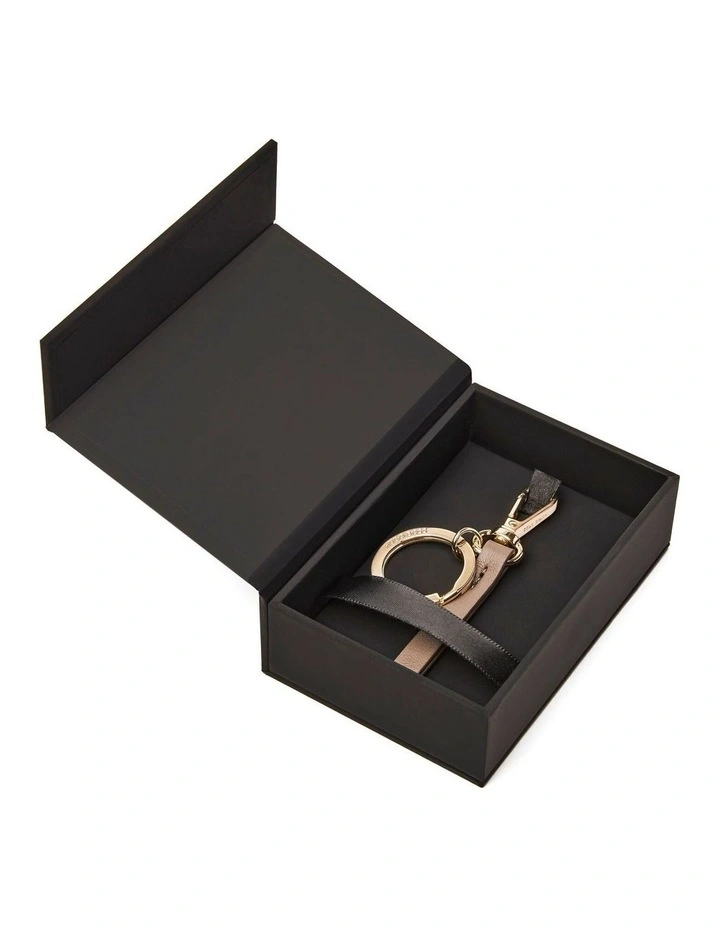 Hugo Boss Keyring Triga Taupe image 3