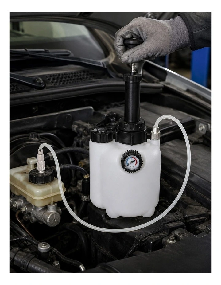 Manan Brake Bleeding Kit 3L Pressure Bottle With 4 Adapters For Car Garage White image 7