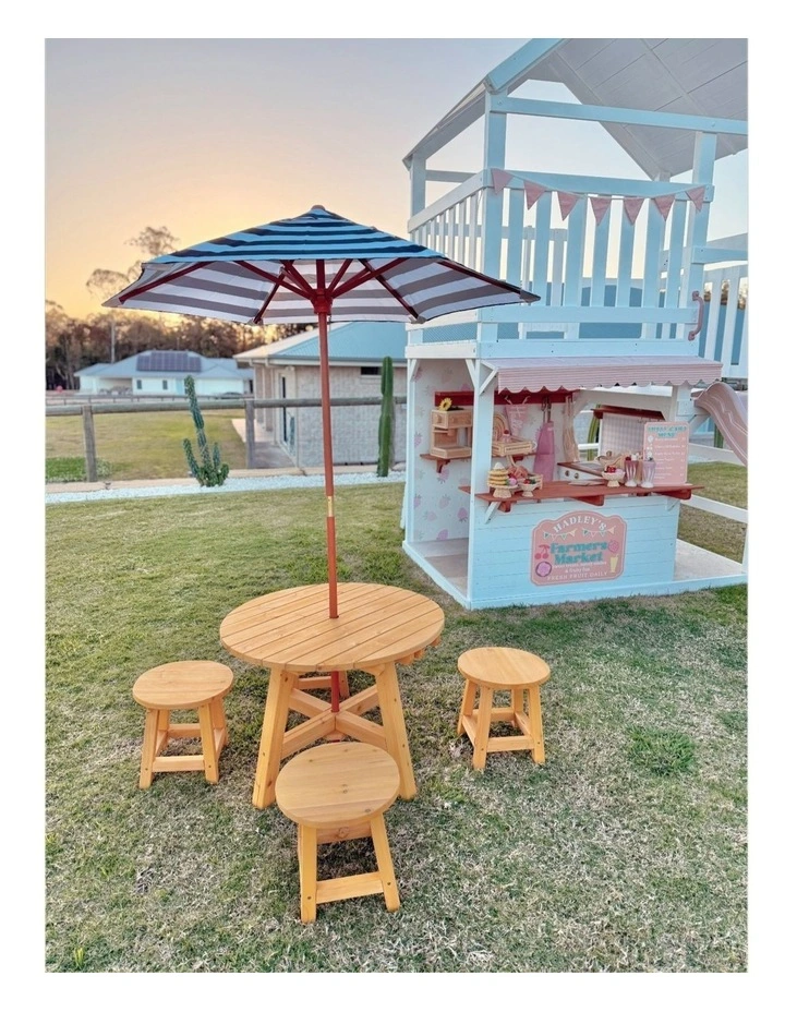 Round Kids Picnic Table - Umbrella & Stools - Navy & White image 3