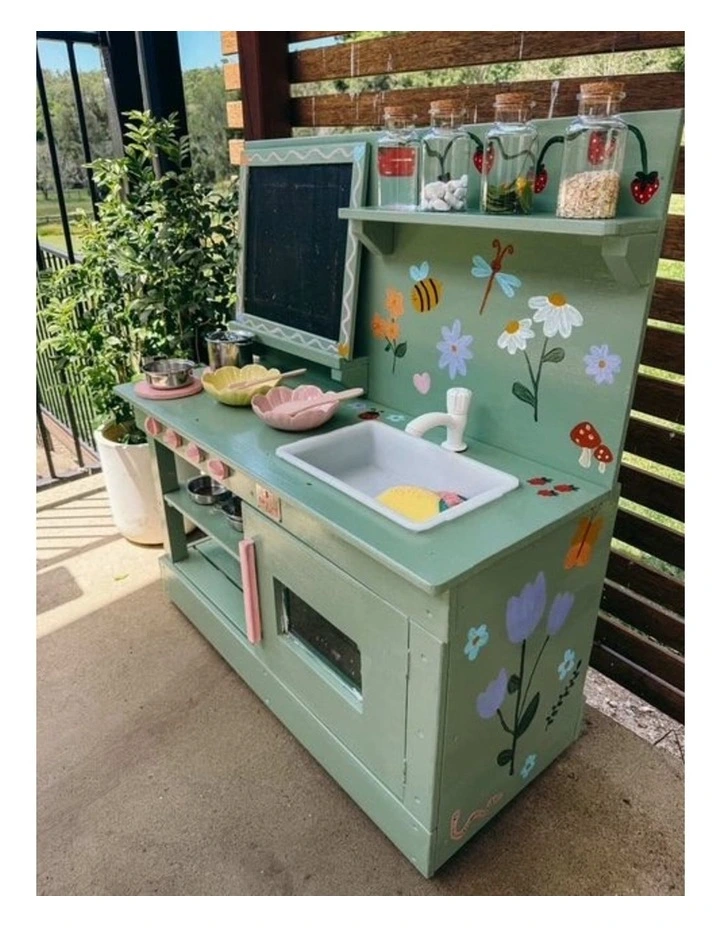 Mud Kitchen - Blackboard image 5