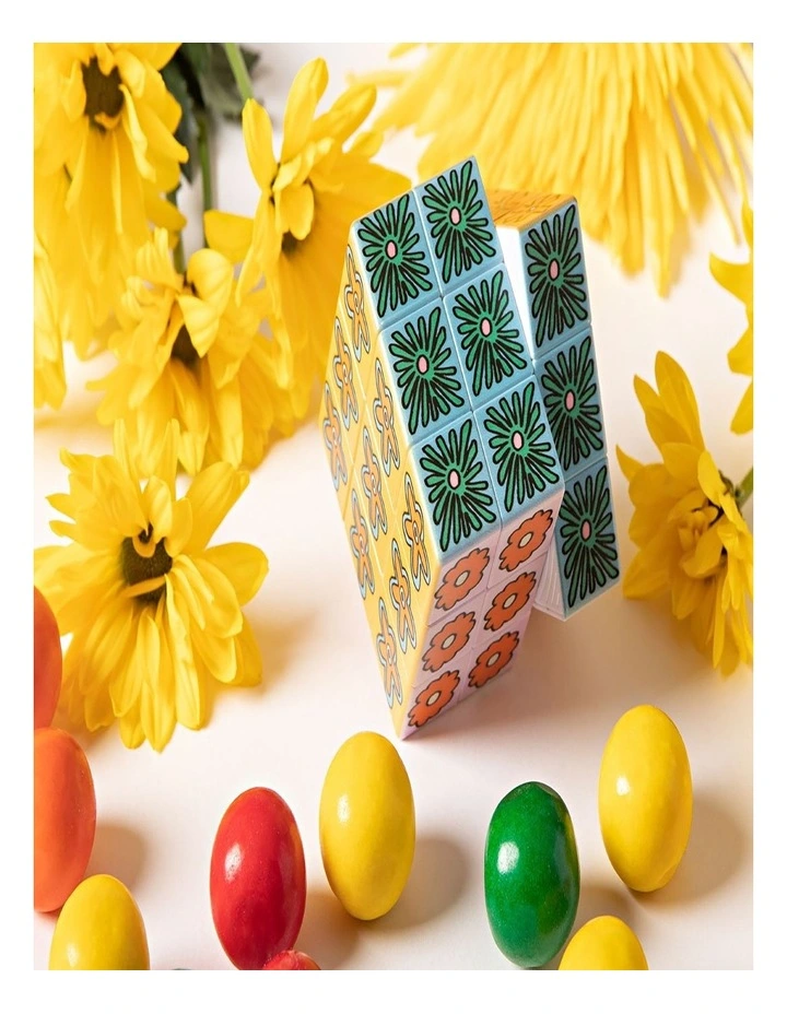 Flower Pop Art Cube Puzzle image 3