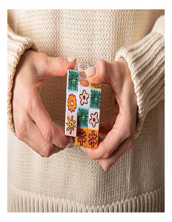 Flower Pop Art Cube Puzzle image 4